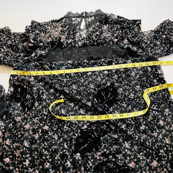 Three Floor Hoodoo Floral Mock Neck Long Sleeves Top Size 12 - Picture 8 of 10